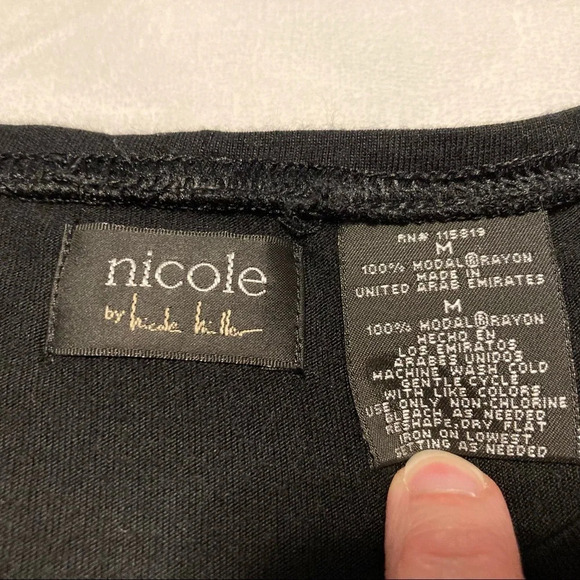 Bundle of 6 Tops Size Small & Medium - Picture 10 of 16